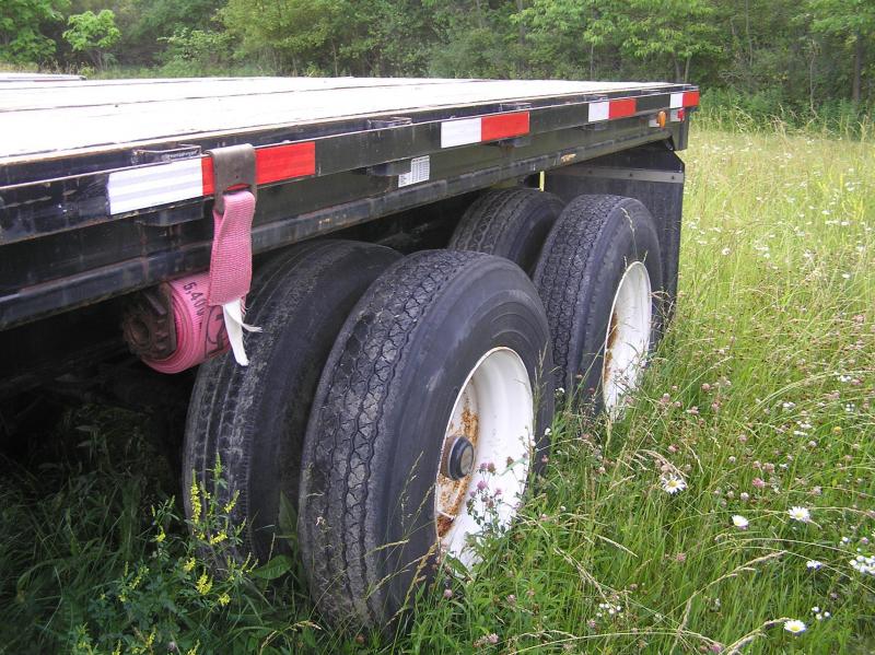 2009 Pitts 48ft Flatbed Semi Trailer Trailer American of Columbiana