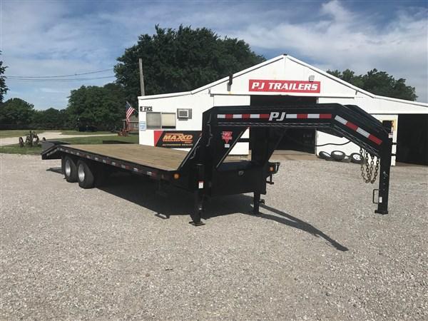 PJ 25 X 102 Classic Flatdeck With Duals 25K PJ 25 X 102 Classic Flatdeck With Duals 25K