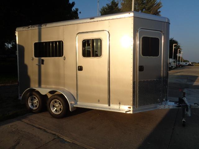 2019 Featherlite 9652 Horse Trailer 2019 Featherlite 9652 Horse Trailer
