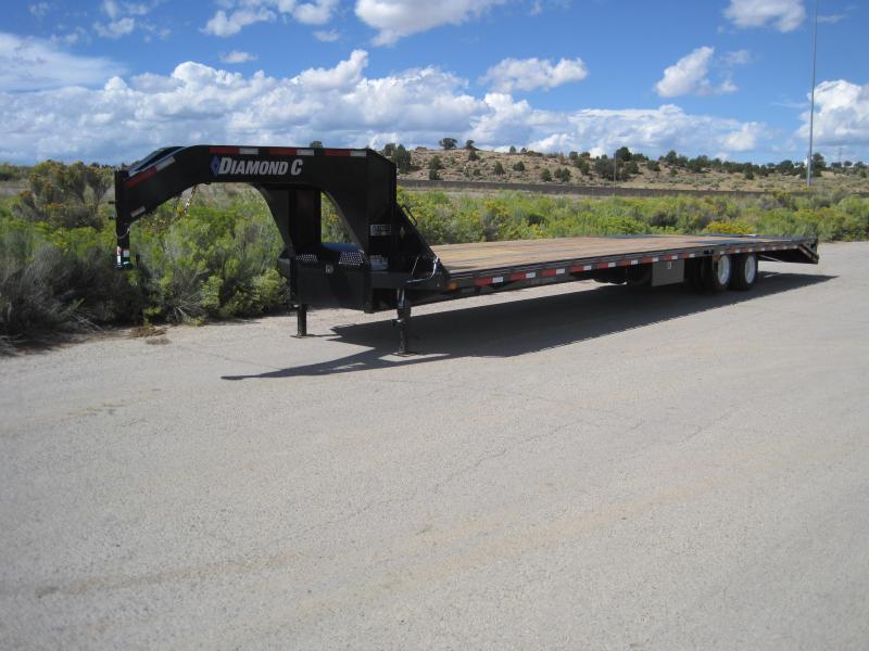 2019 Diamond C Trailers Fmax-212-40-MR- Air ride with Lift Axle- 17.5 tires- Flatbed Trailer 2019 Diamond C Trailers Fmax-212-40-MR- Air ride with Lift Axle- 17.5 tires- Flatbed Trailer