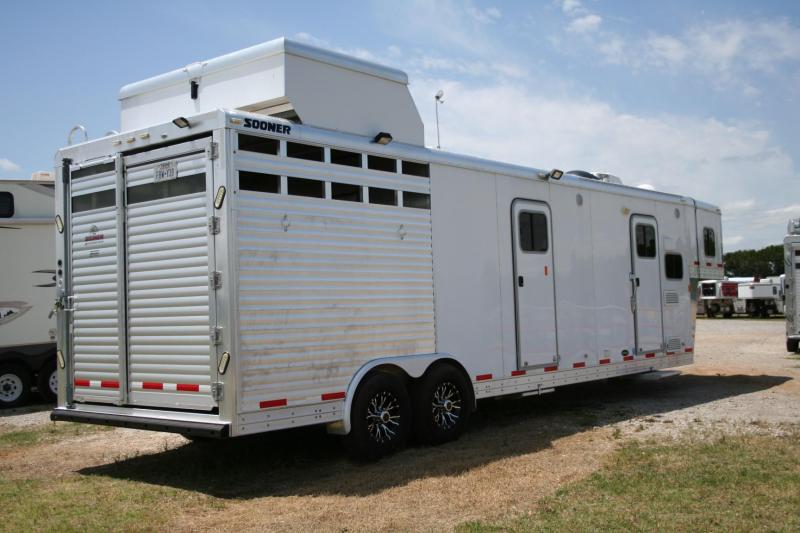 Home Rydbeck Trailer Sales & Service New and Used Horse Trailer