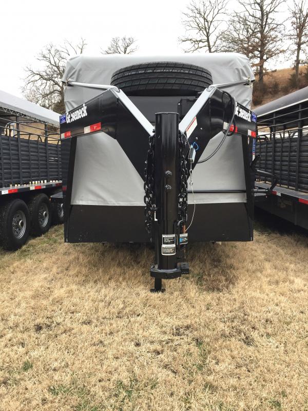 2016 Gooseneck 32' Livestock Trailer Flatbed Equipment and Utility