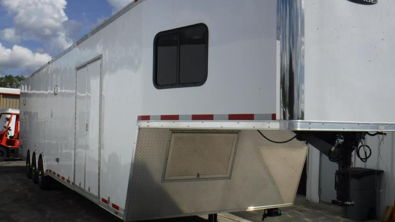 2018 44' G/N BATH ROOM PACKAGE BY VINTAGE TRAILERS 2018 44' G/N BATH ROOM PACKAGE BY VINTAGE TRAILERS