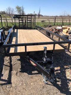 2019 H and H Trailers 8.5x18 Heavy Rail Side Tandem Axle 2019 H and H Trailers 8.5x18 Heavy Rail Side Tandem Axle