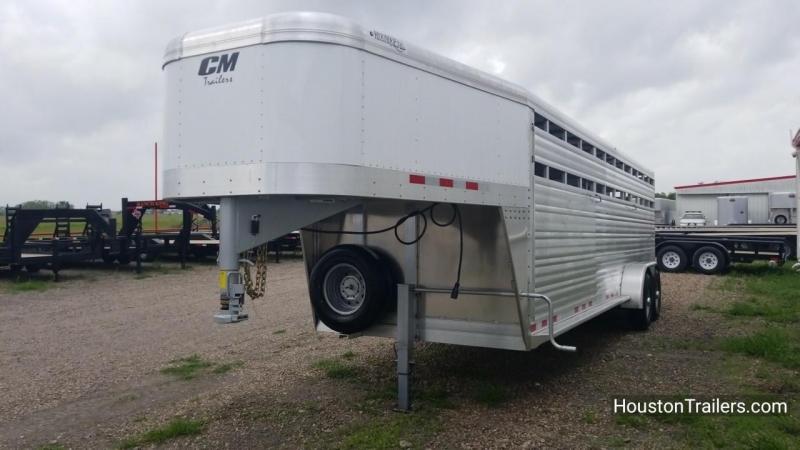 2018 CM Roundup 24' AL Livestock Trailer CM-50 2018 CM Roundup 24' AL Livestock Trailer CM-50