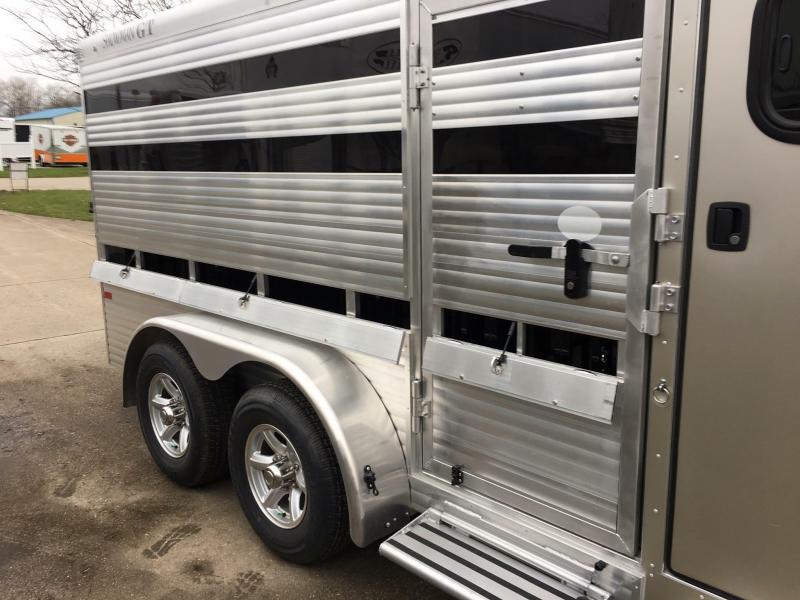 2018 Sundowner Trailers 16 SHOWMAN GT livestock show Trailer Enclosed