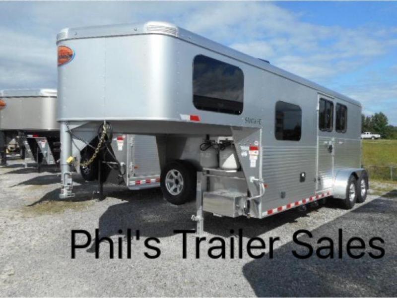 2018 2 Horse Sundowner Trailers Santa Fe living quarters Horse Trailer