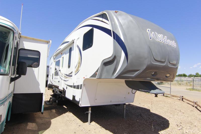2013 Wildcat 282RKX Fifth Wheel Camper RV 2013 Wildcat 282RKX Fifth Wheel Camper RV