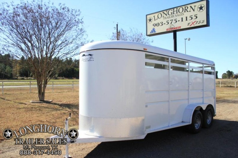 Used Titan Horse trailers for sale