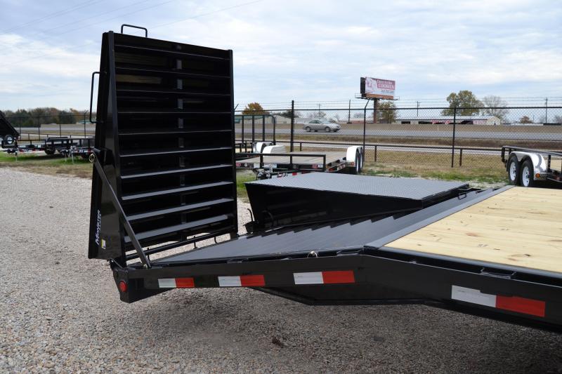 2017 PJ 102"x36' PJ Gooseneck w/Monster Ramps Happy Trailer Sales