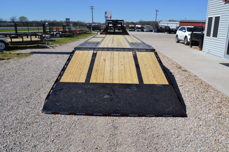 2017 PJ 102"x36' Lo Pro Hydraulic Dovetail Happy Trailer Sales PJ