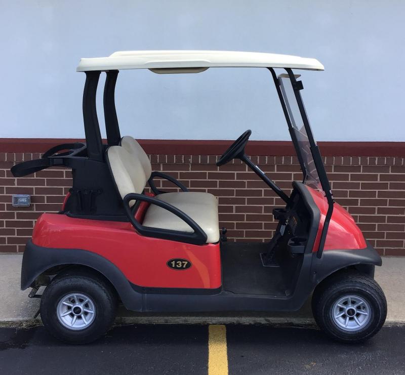 2014 Club Car Precedent Golf Cart (Gas) 2014 Club Car Precedent Golf Cart (Gas)