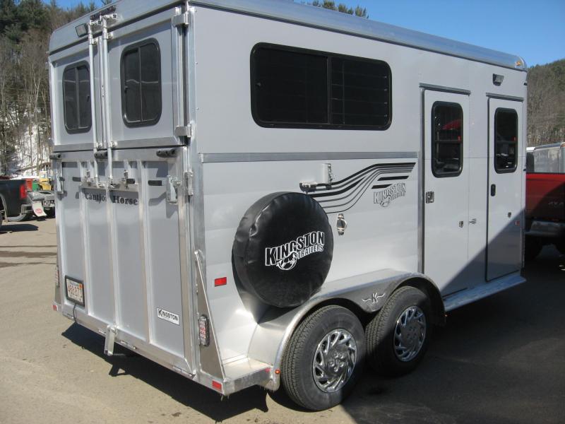 2017 Kingston Trailers Inc. Custom Classic Elite Horse Trailer Luckys