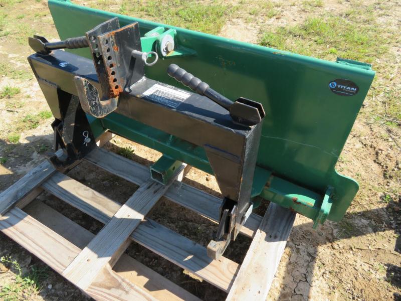 Quick Tach plate and Quick Hitch for JD 400/500 Loader Quick Tach plate and Quick Hitch for JD 400/500 Loader