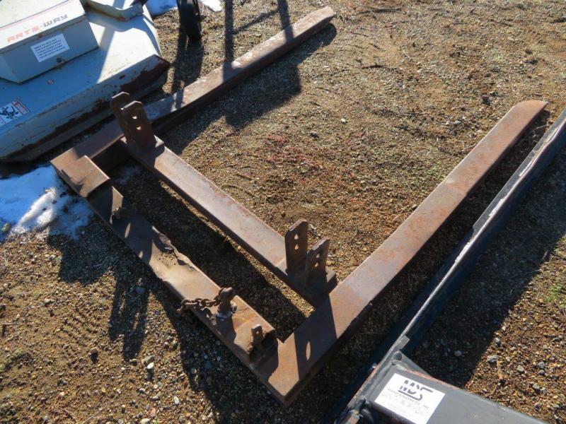 Used Bale Fork - 3 Point Used Bale Fork - 3 Point