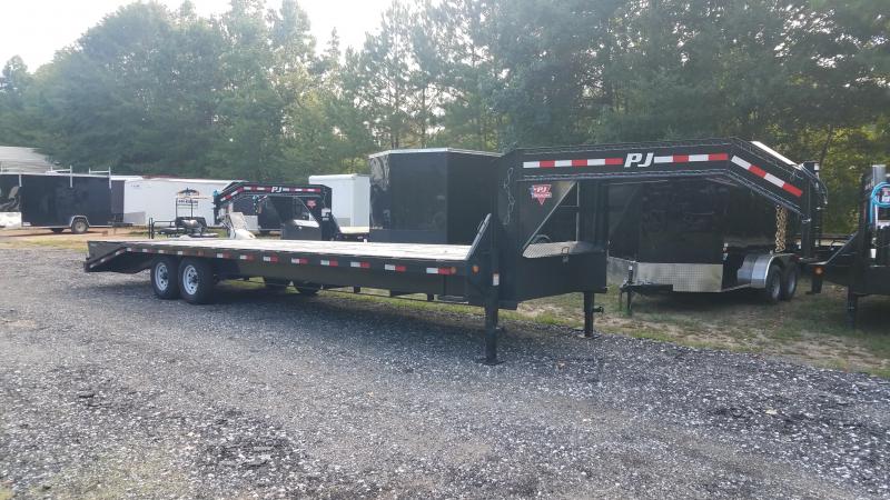 2019 PJ Trailers FS30 Equipment Trailer 2019 PJ Trailers FS30 Equipment Trailer