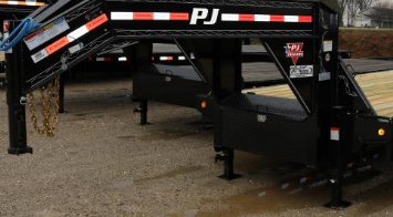 2018 PJ Trailers 32' Classic Flatdeck with Duals Trailer 2018 PJ Trailers 32' Classic Flatdeck with Duals Trailer