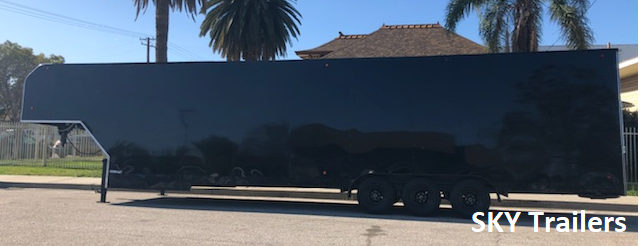 2019 SKY 8 1/2 X 32 X 8 Enclosed Gooseneck Trailer 2019 SKY 8 1/2 X 32 X 8 Enclosed Gooseneck Trailer