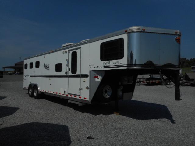 2005 Sundowner 8310 3H Horse Trailer 2005 Sundowner 8310 3H Horse Trailer