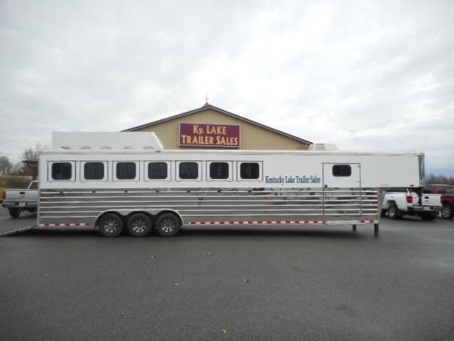2016 Sundowner 7 HORSE Horse Trailer in Ashburn, VA 2016 Sundowner 7 HORSE Horse Trailer in Ashburn, VA