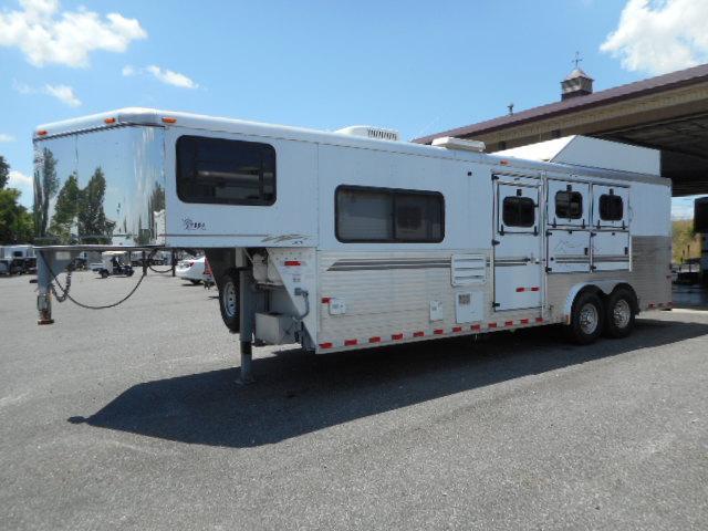 2000 Sundowner 8308 Horse Trailer 2000 Sundowner 8308 Horse Trailer