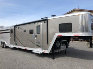 2019 Merhow 8011 RK-RS Livestock Trailer 2019 Merhow 8011 RK-RS Livestock Trailer