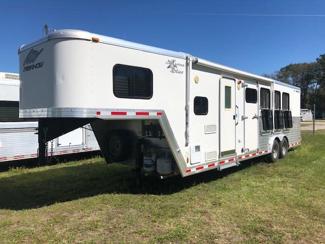 2012 Merhow Trailers 8 wide 4 horse w/ 8' lq Horse Trailer 2012 Merhow Trailers 8 wide 4 horse w/ 8' lq Horse Trailer