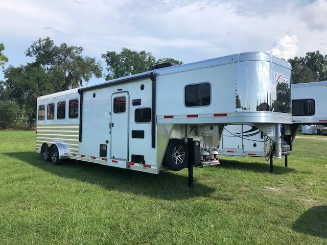 2020 Exiss Trailers 4 horse w/8.5' lq Horse Trailer 2020 Exiss Trailers 4 horse w/8.5' lq Horse Trailer