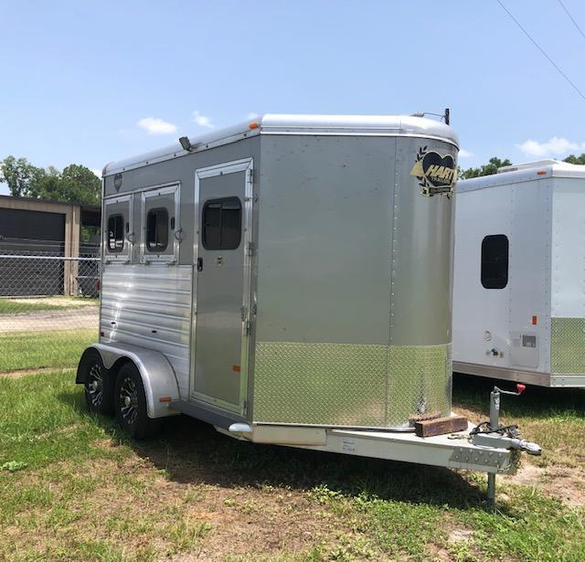 2018 Hart Trailers 2 horse bumper pull w/dressing room Horse Trailer 2018 Hart Trailers 2 horse bumper pull w/dressing room Horse Trailer
