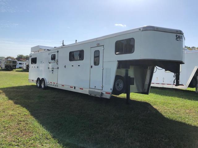 2015 Shadow Trailers 6 horse head to head Horse Trailer 2015 Shadow Trailers 6 horse head to head Horse Trailer