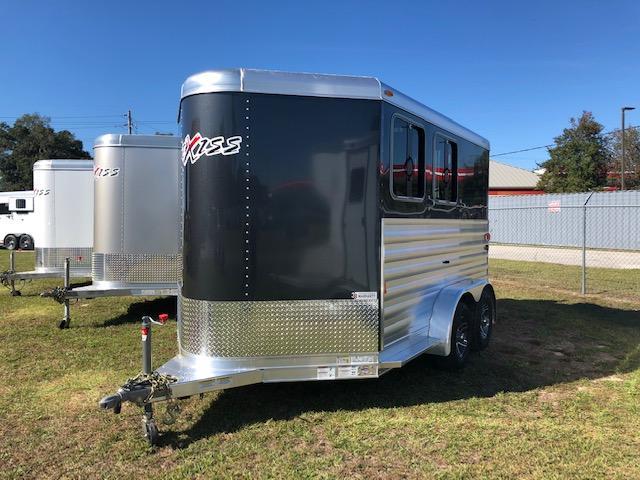 2019 Exiss Trailers 2 horse slant XT with dressing room Horse Trailer 2019 Exiss Trailers 2 horse slant XT with dressing room Horse Trailer
