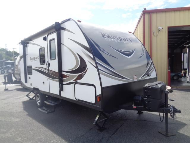 2019 Keystone Rv Company Passport 175BH 2019 Keystone Rv Company Passport 175BH