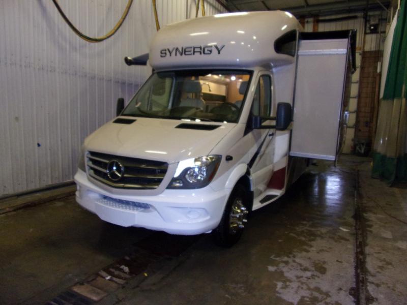 2019 Thor Motor Coach Synergy 24MB 2019 Thor Motor Coach Synergy 24MB