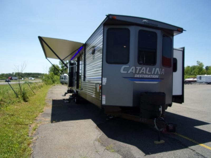 2020 Coachmen Catalina 39FKTS 2020 Coachmen Catalina 39FKTS