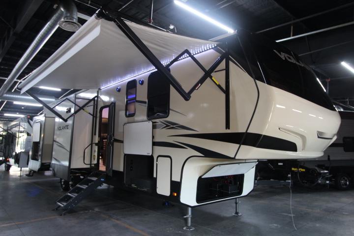 2020 Crossroads Volante 3601LF 2020 Crossroads Volante 3601LF