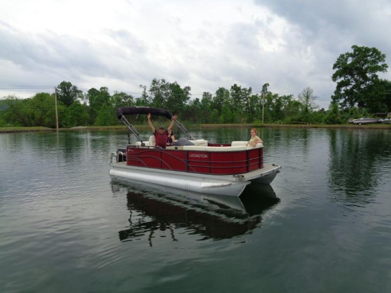 2019 International Pontoon Corporation Lexington Marine Group 519 2019 International Pontoon Corporation Lexington Marine Group 519