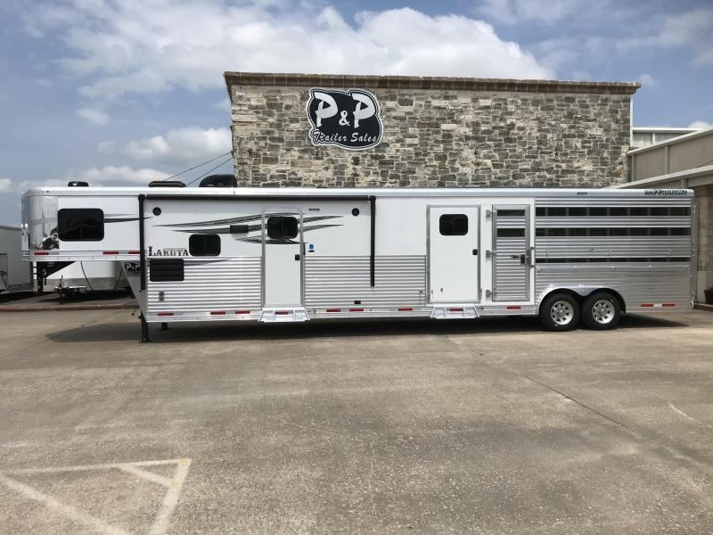 2020 Lakota LE81415BB 35' Livestock Trailer LQ 2020 Lakota LE81415BB 35' Livestock Trailer LQ