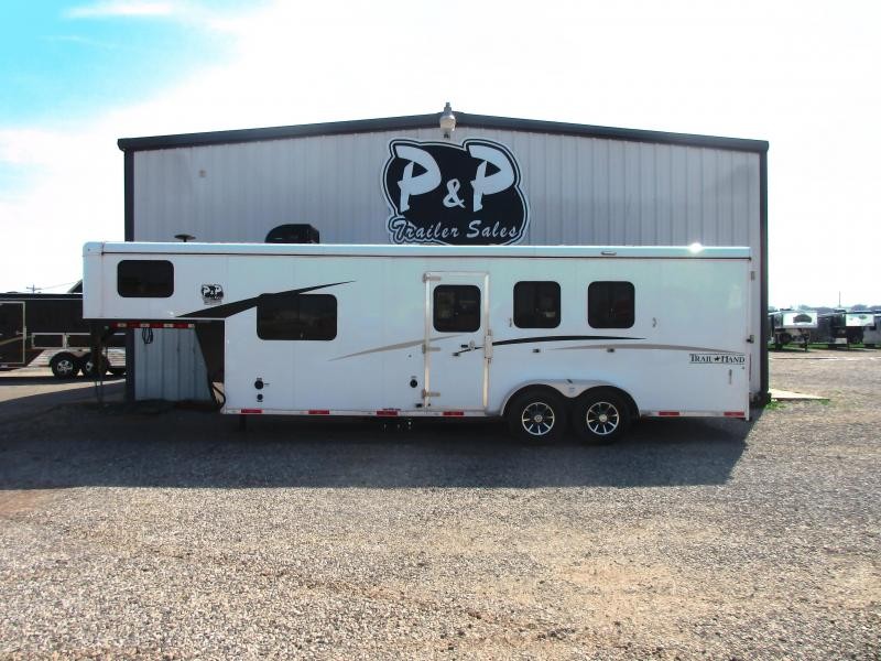 2018 Bison Trailers 7308 TH 3 Horse 8 LQ Horse Trailer Slant 2018 Bison Trailers 7308 TH 3 Horse 8 LQ Horse Trailer Slant