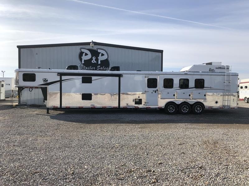 2019 Bison Ranger 4 Horse 19'Living quarter side load 2019 Bison Ranger 4 Horse 19'Living quarter side load