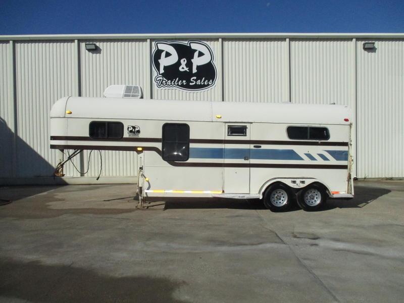 1987 Merhow Trailers 2 Horse Straight Load GN 1987 Merhow Trailers 2 Horse Straight Load GN