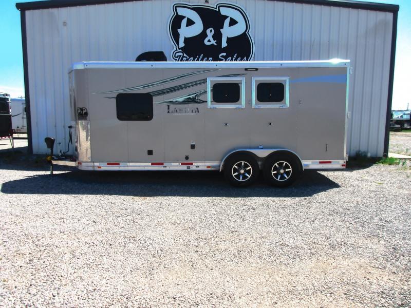 2018 Lakota chut 2 Horse Trailer 11 LQ Slant 2018 Lakota chut 2 Horse Trailer 11 LQ Slant