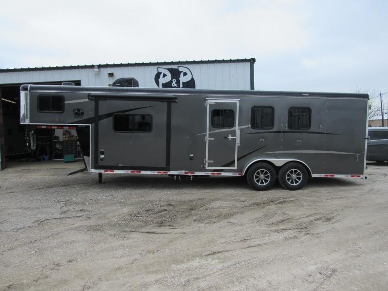 2019 Bison Trailers 3 Horse 9 Shortwall w/Slide-Out Horse Trailer 2019 Bison Trailers 3 Horse 9 Shortwall w/Slide-Out Horse Trailer