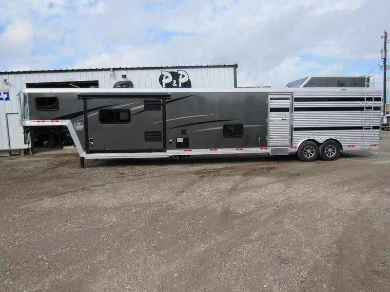 2019 Bison Laredo Stock 11' SW Living Quarters w/ 16' Stock Area 2019 Bison Laredo Stock 11' SW Living Quarters w/ 16' Stock Area