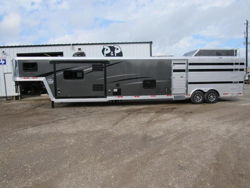 2019 Bison Laredo Stock 11' SW Living Quarters w/ 16' Stock Area 2019 Bison Laredo Stock 11' SW Living Quarters w/ 16' Stock Area