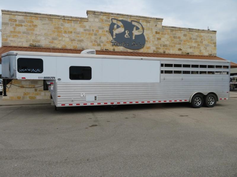2015 Sundowner Trailers 8009 Stock Combo 31' Livestock Trailer LQ 2015 Sundowner Trailers 8009 Stock Combo 31' Livestock Trailer LQ