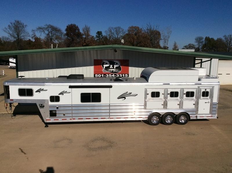 2019 Platinum Coach 8415RLOL 4H 15' LQ 2019 Platinum Coach 8415RLOL 4H 15' LQ