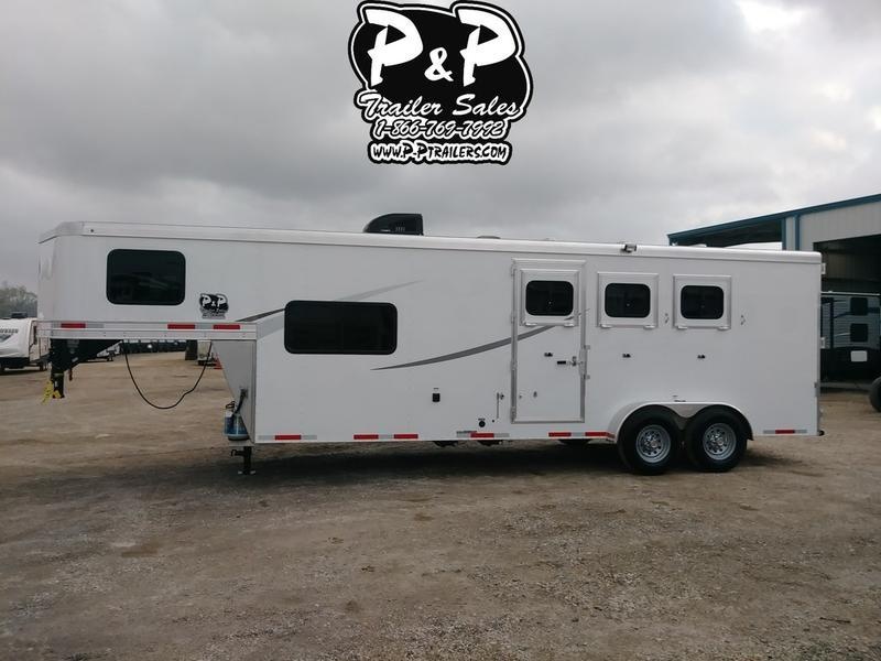 2018 Lakota Trailers Colt 3 Horse 9' Short Wall 2018 Lakota Trailers Colt 3 Horse 9' Short Wall
