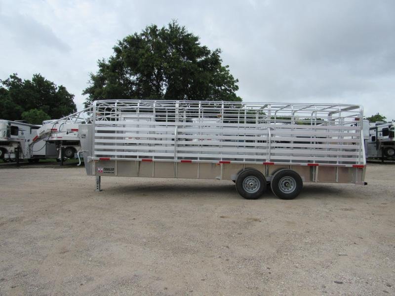 2019 W-W Trailer 24x6.8" Aluminum Roustabout Livestock Trailer 2019 W-W Trailer 24x6.8" Aluminum Roustabout Livestock Trailer