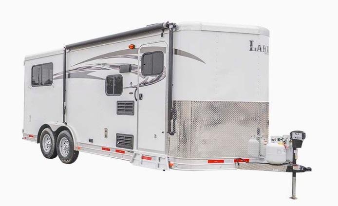 2019 Lakota Charger C8XHSLBP11SE Bumper Pull 3 Horse 11' LQ Horse Trailer 2019 Lakota Charger C8XHSLBP11SE Bumper Pull 3 Horse 11' LQ Horse Trailer