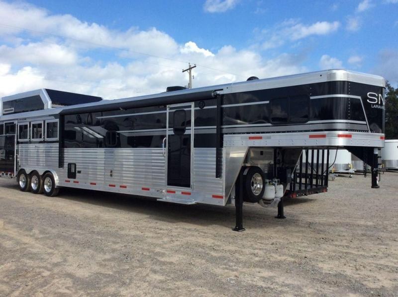 2019 SMC Trailers 8 WIDE 16' LQ SL8416SSRRSL Horse Trailer 2019 SMC Trailers 8 WIDE 16' LQ SL8416SSRRSL Horse Trailer